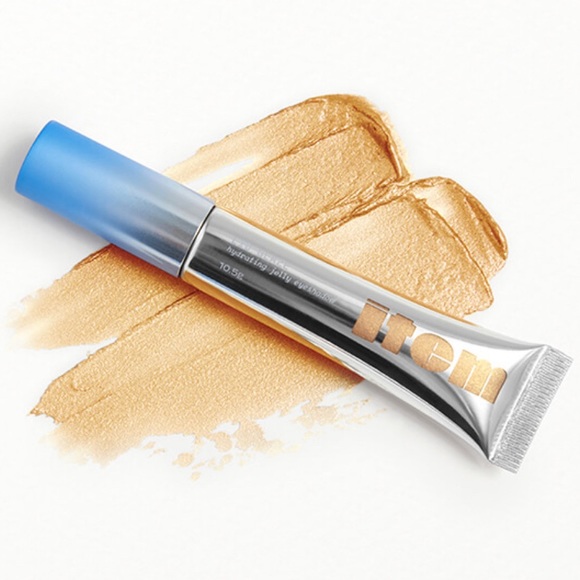 Item Beauty Makeup Trio - Picture 2 of 9